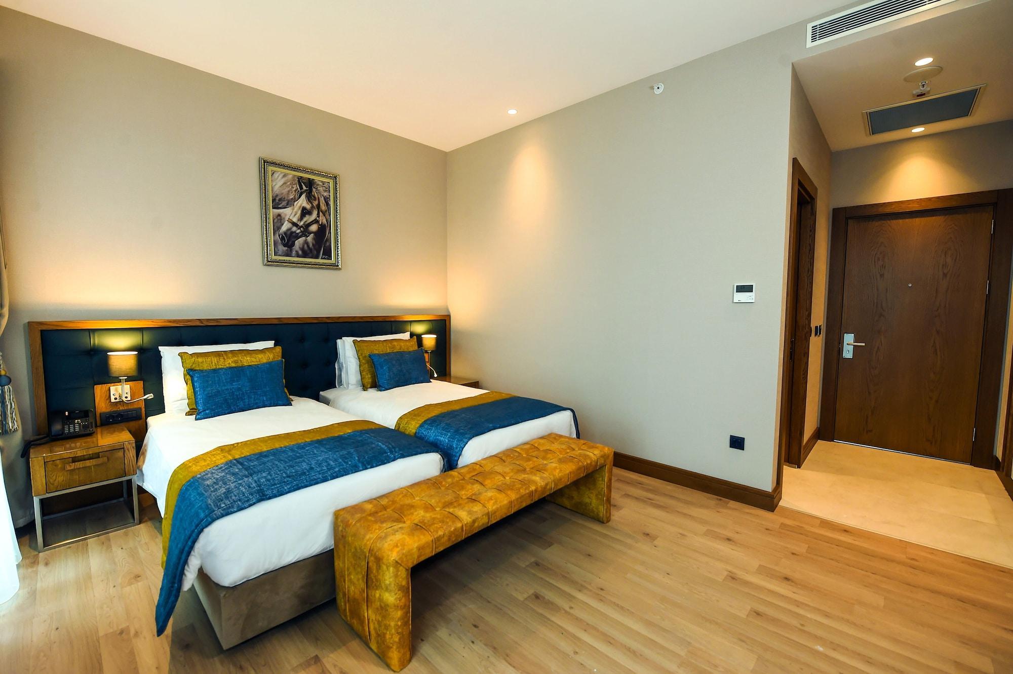 Cher Hotel & Spa Taksim Istanbul Exteriör bild Deluxe Room
